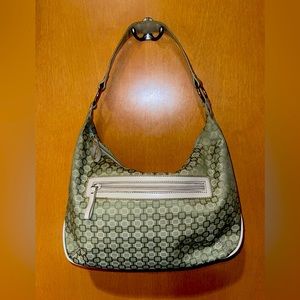Nine West Green mini shoulder bag. Great condition!